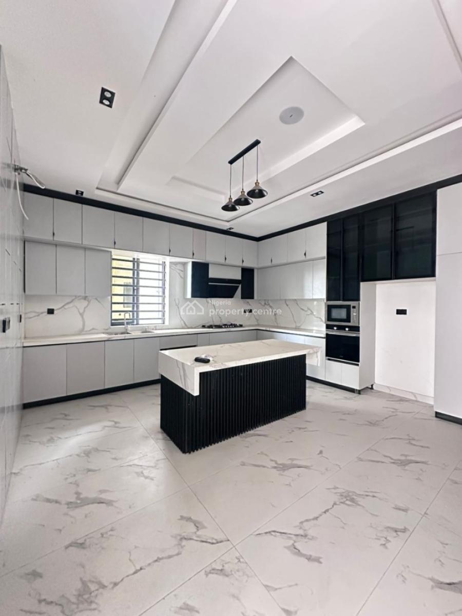 Distress 5bedroom Detached with Pool, Cinema, Swimming & Gym, Bq*, Ikota, Lekki, Lagos, Detached Duplex for Sale