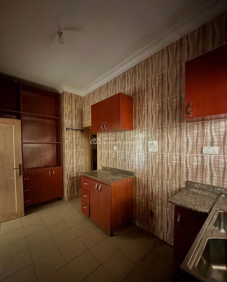 Spacious 3 Bedroom Flat in a Secured Estate, Chevron, Lekki, Lagos, Flat / Apartment for Rent
