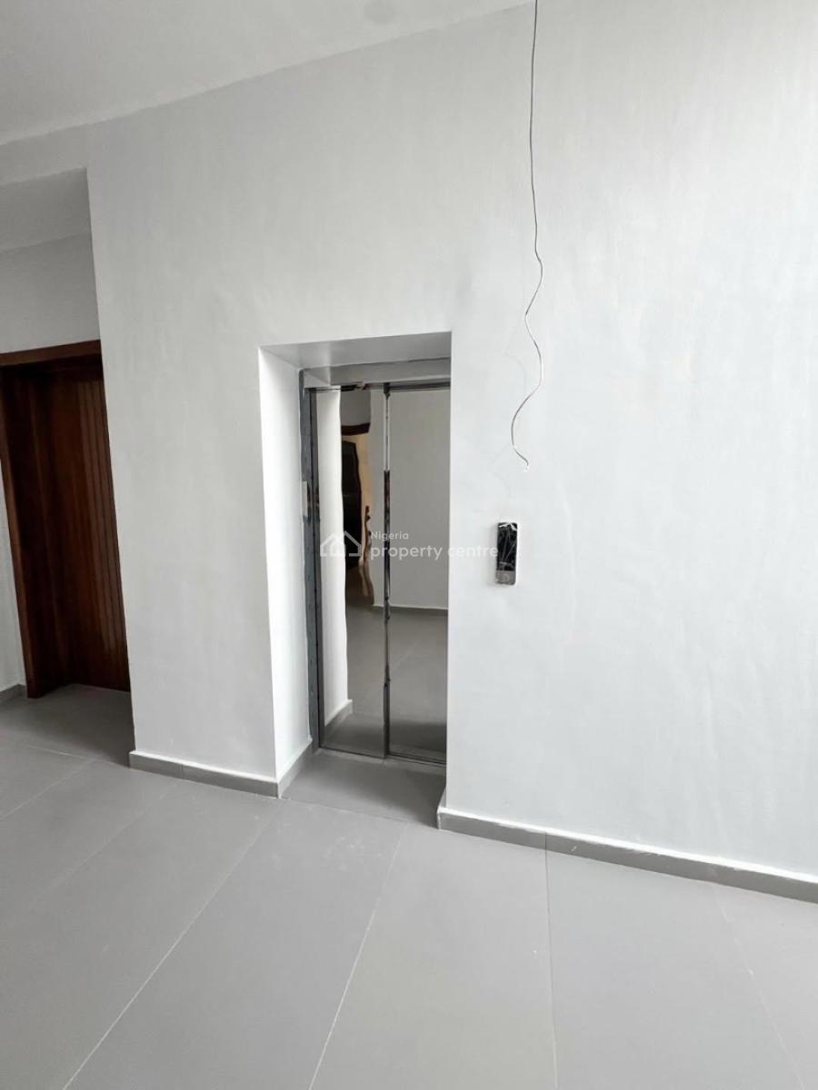 Modern Built 2 Bedrooms Apartment with Pool and Gym, Lekki Phase 1, Lekki, Lagos, Flat / Apartment for Rent