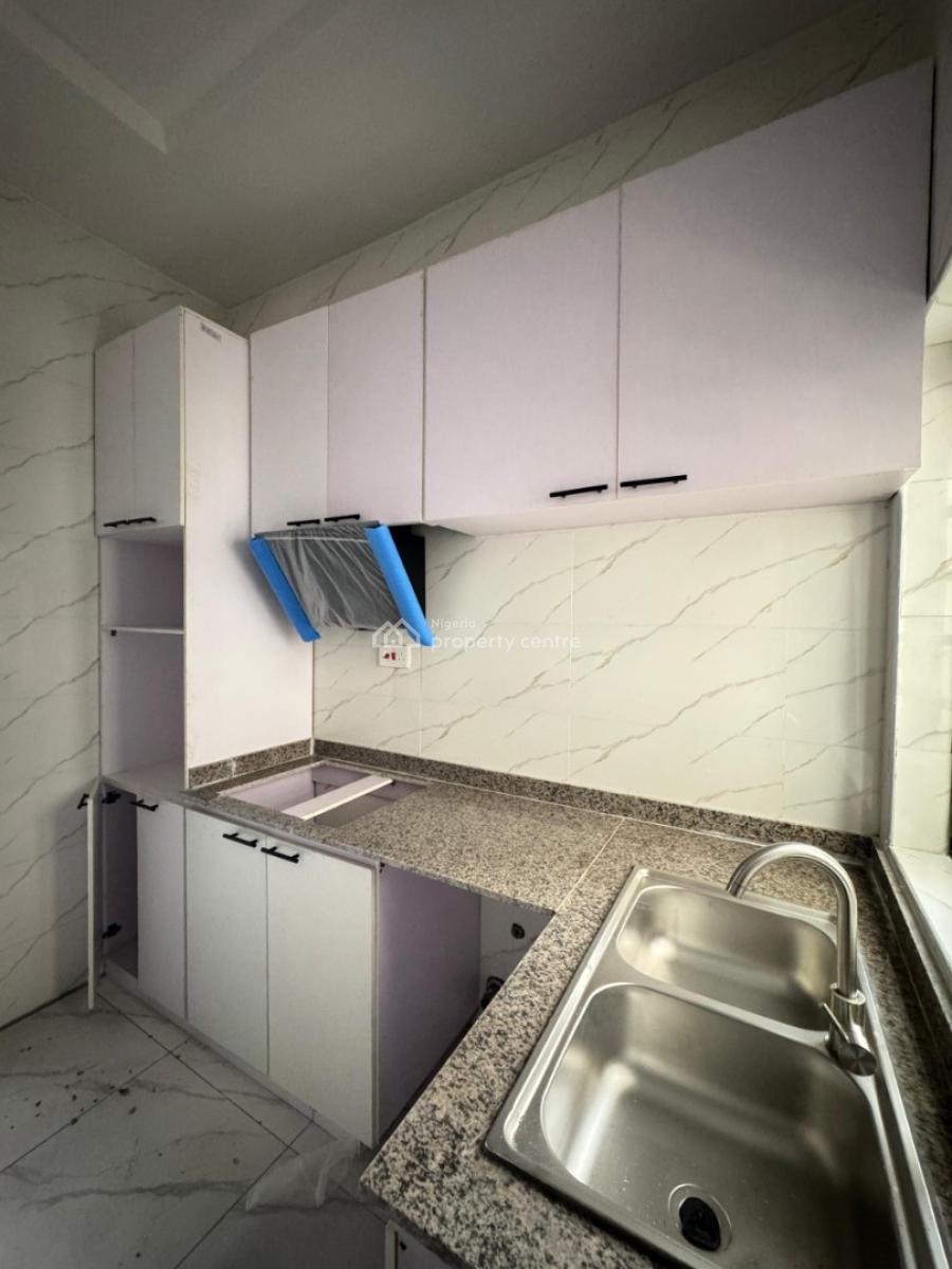 Gorgeous 3bedroom Apartment with a Ll Toomns Ensuite, Ajah, Lagos, Flat / Apartment for Sale