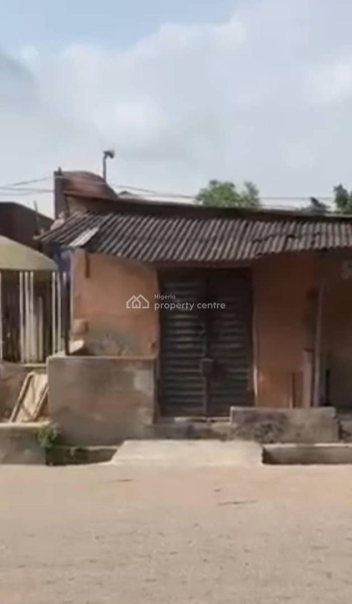 Demolishable Or Renovated Tenament Bungalow, Olaleke Taiwo / Morgan Road, Ojodu Berger, Ojodu, Lagos, Mixed-use Land for Sale