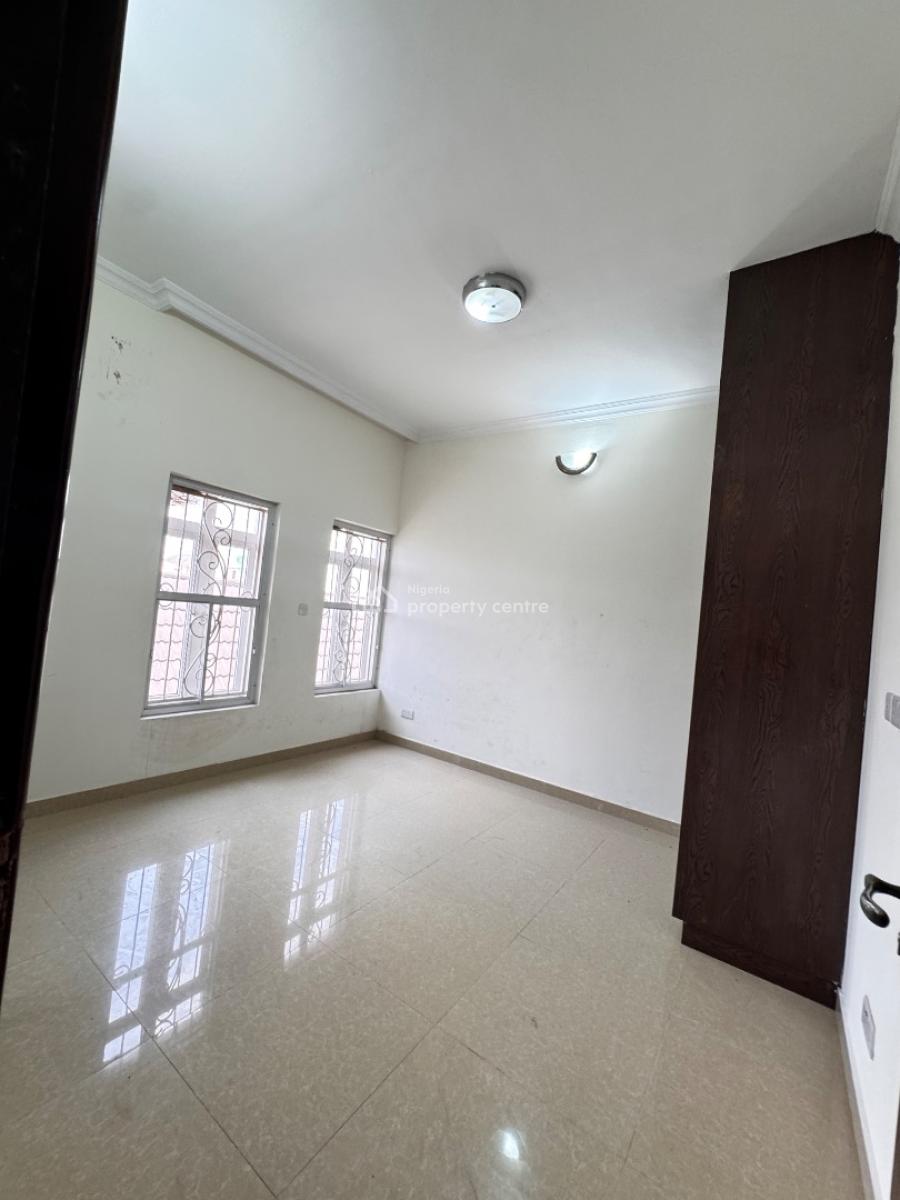 Massive 5 Bedrooms  Duplex, Can Park 8 Cars and  2 Bqs with Self Kitchen, Ogombo Beside Con Oil  Ajah, Lekki, Lagos, Semi-detached Duplex for Rent