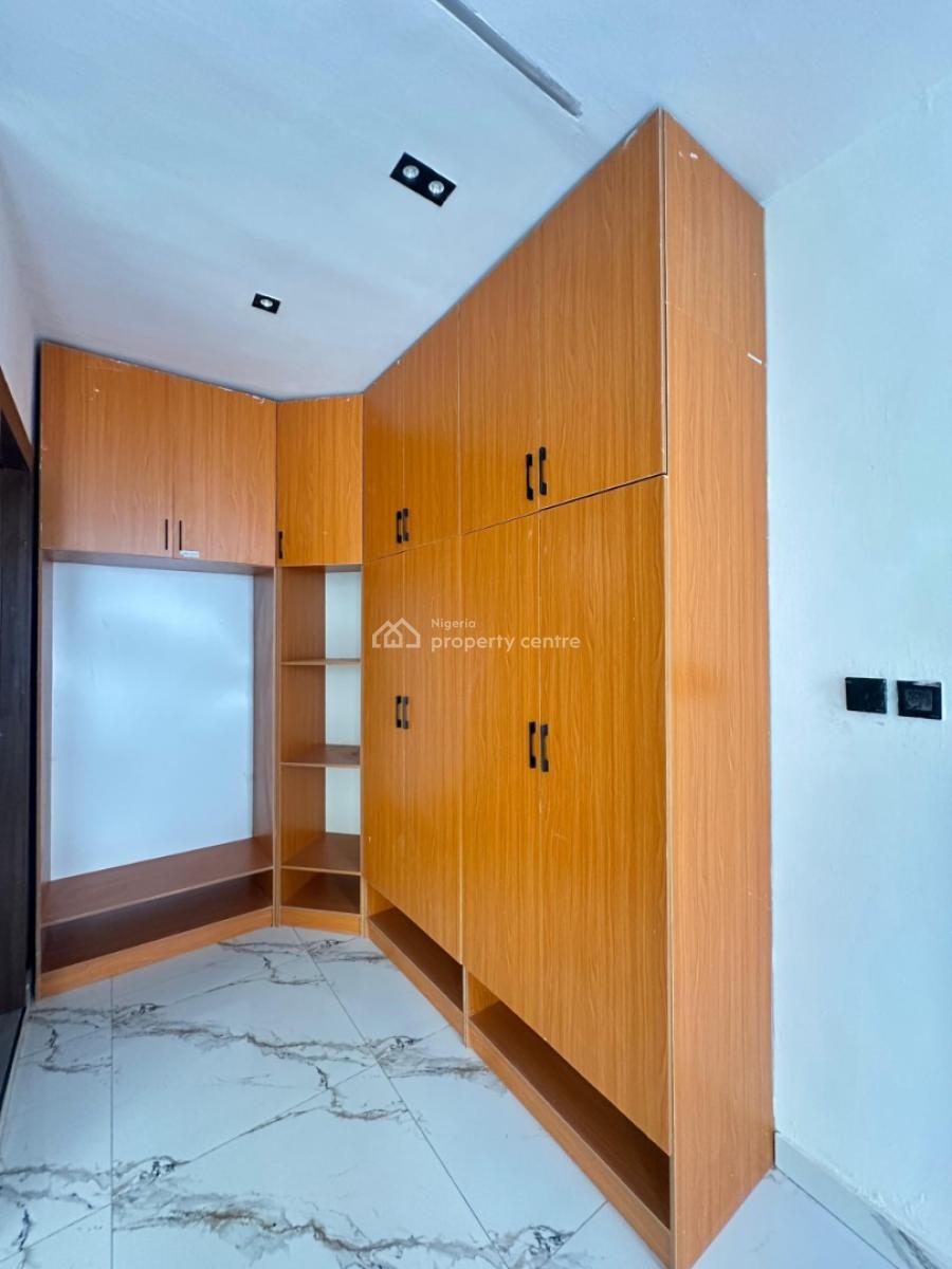 Massive 5 Bedrooms Duplex with a Bq and a Well Detailed Finishing, Ajah, Lagos, Detached Duplex for Sale