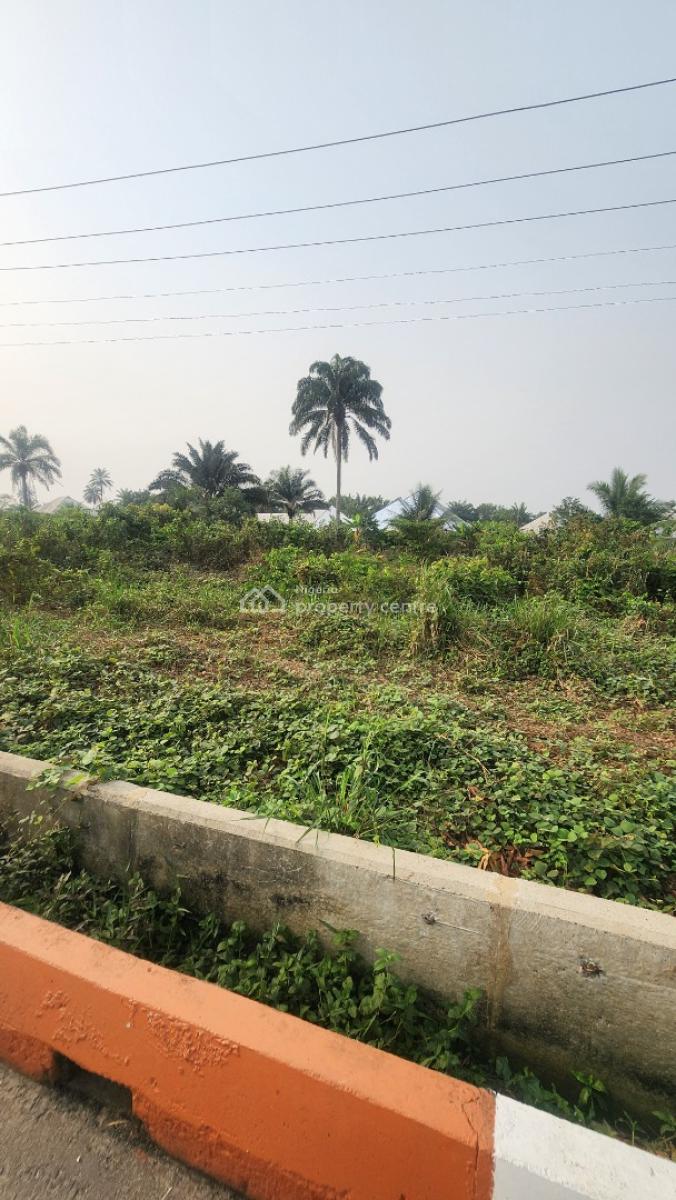 a Fantastic Parcel of Land, Along Airport Road By Airport Junction, Uyo, Akwa Ibom, Commercial Land for Sale