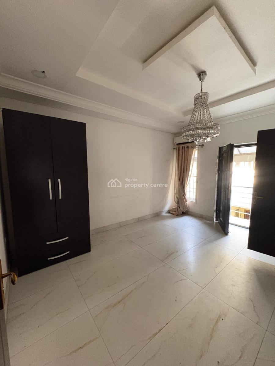 Luxury 2 Bedroom Apartment, Lekki Phase 1, Lekki, Lagos, Flat / Apartment for Rent