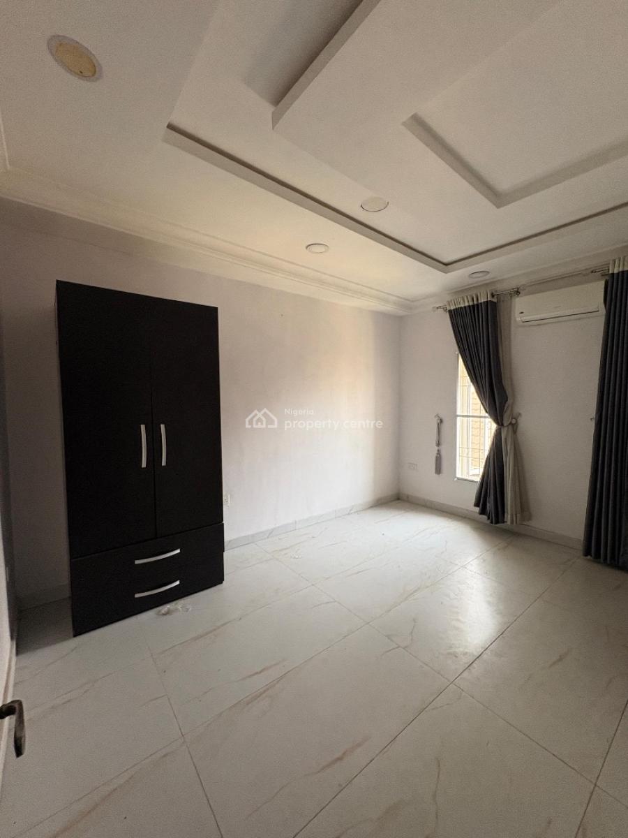 Luxury 2 Bedroom Apartment, Lekki Phase 1, Lekki, Lagos, Flat / Apartment for Rent