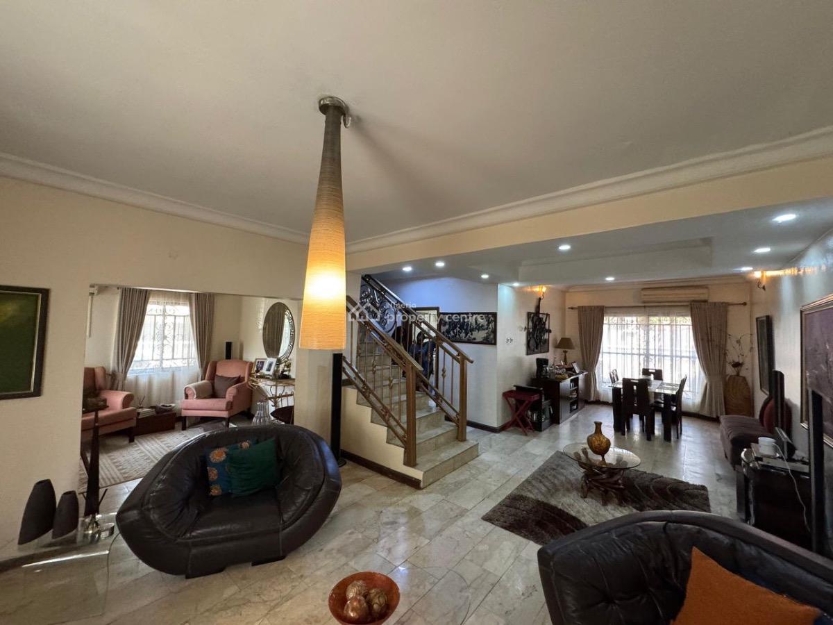 Neatly Maintained 3 Bedroom Terrace Duplex with Bq, Osapa, Lekki, Lagos, Flat / Apartment for Rent