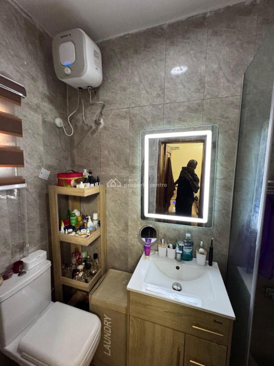 Neatly Maintained 3 Bedroom Terrace Duplex with Bq, Osapa, Lekki, Lagos, Flat / Apartment for Rent