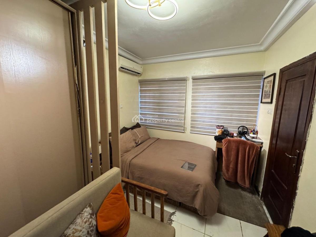 Neatly Maintained 3 Bedroom Terrace Duplex with Bq, Osapa, Lekki, Lagos, Flat / Apartment for Rent