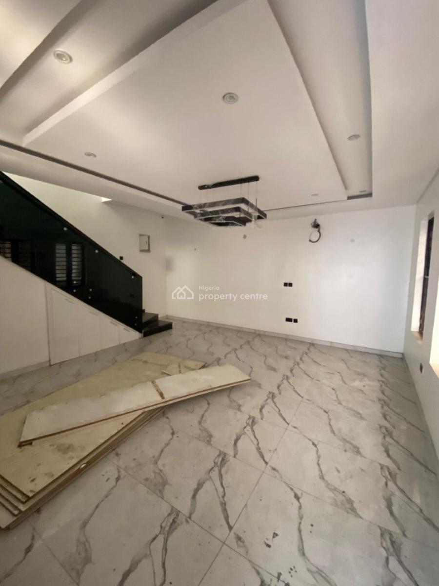 4 Bedroom Semi-detached Duplex  with 2 Rooms Bq, Ikate, Lekki, Lagos, Semi-detached Duplex for Sale