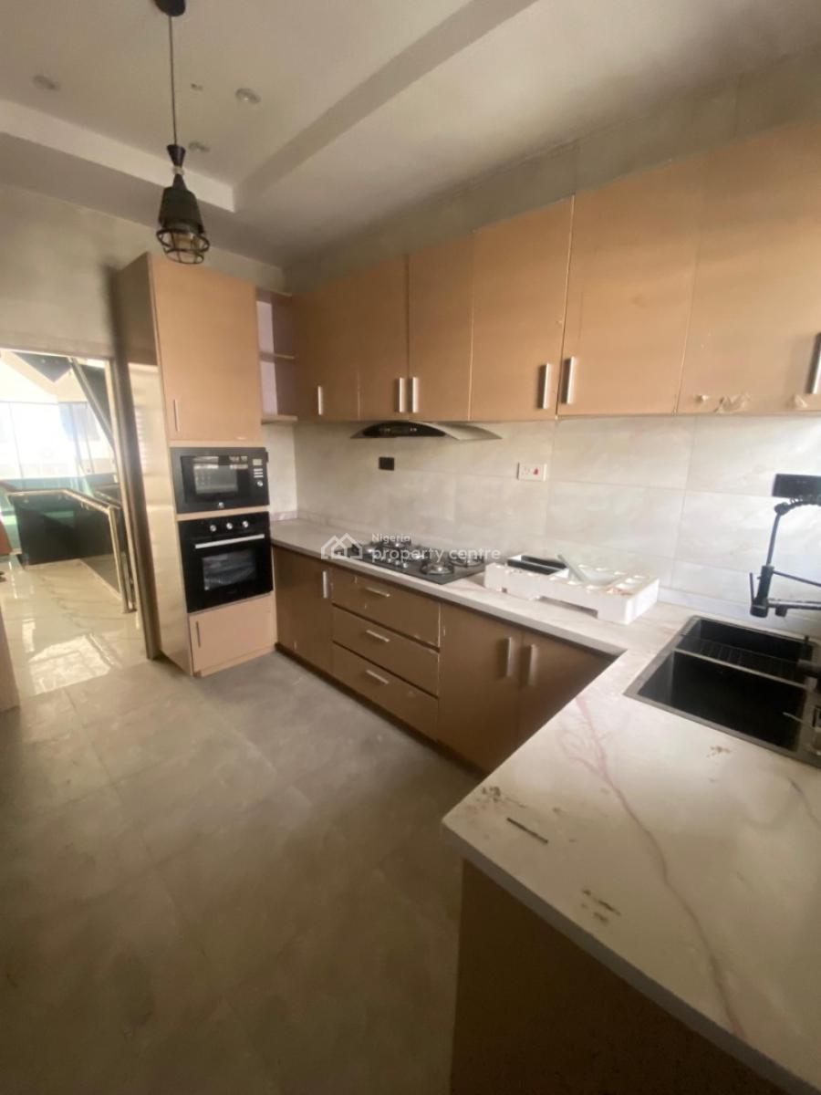 4 Bedroom Semi-detached Duplex  with 2 Rooms Bq, Ikate, Lekki, Lagos, Semi-detached Duplex for Sale