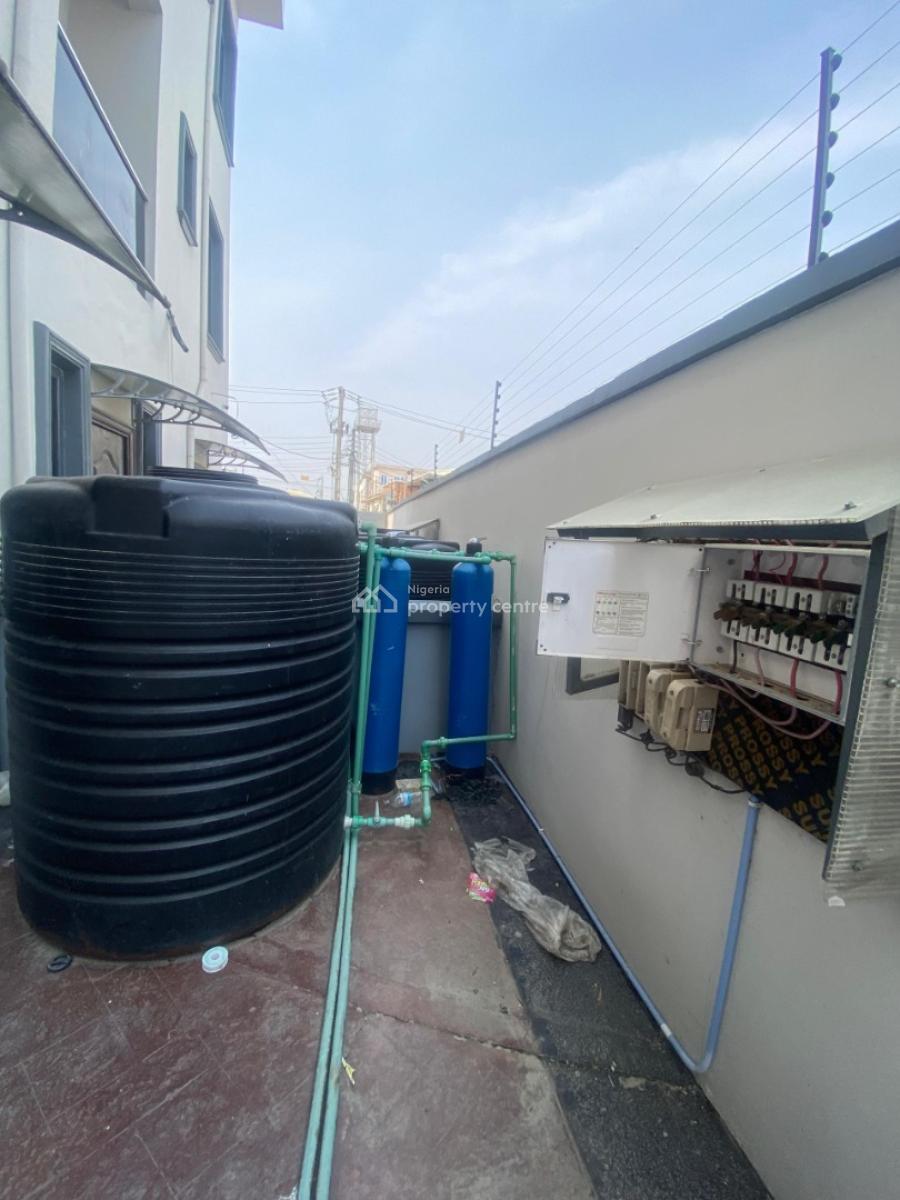 4 Bedroom Semi-detached Duplex  with 2 Rooms Bq, Ikate, Lekki, Lagos, Semi-detached Duplex for Sale