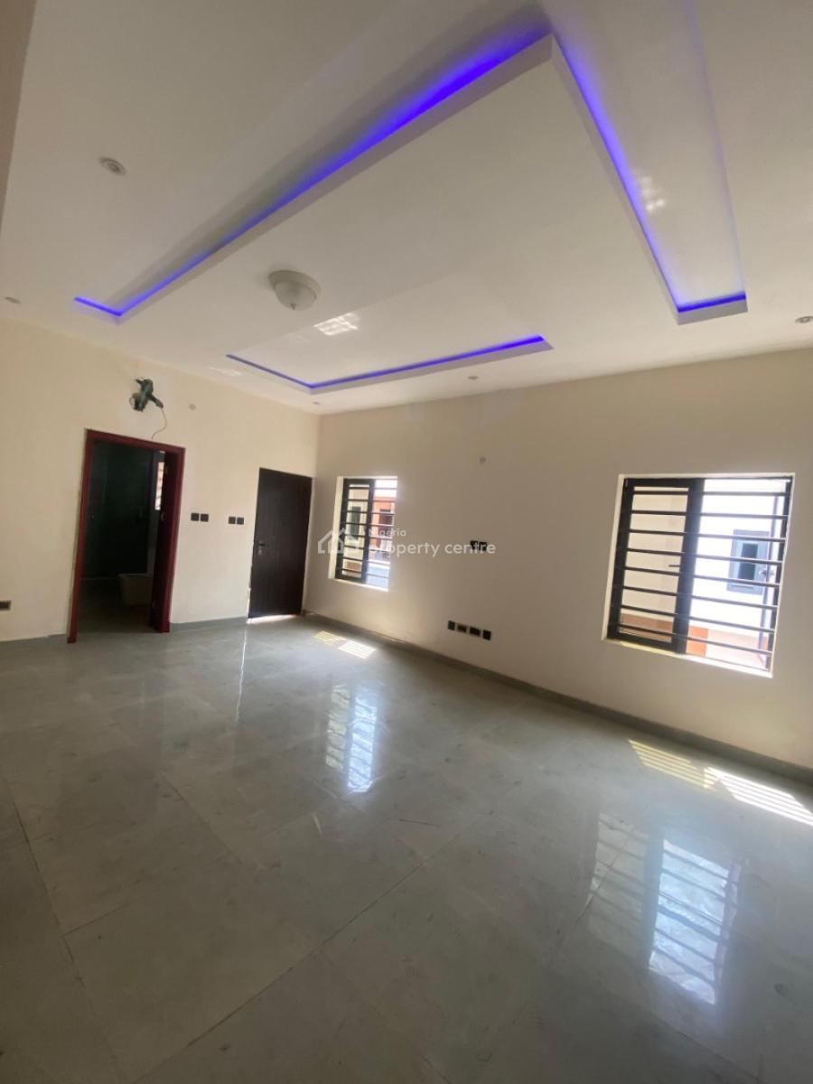 4 Bedroom Semi-detached Duplex  with 2 Rooms Bq, Ikate, Lekki, Lagos, Semi-detached Duplex for Sale