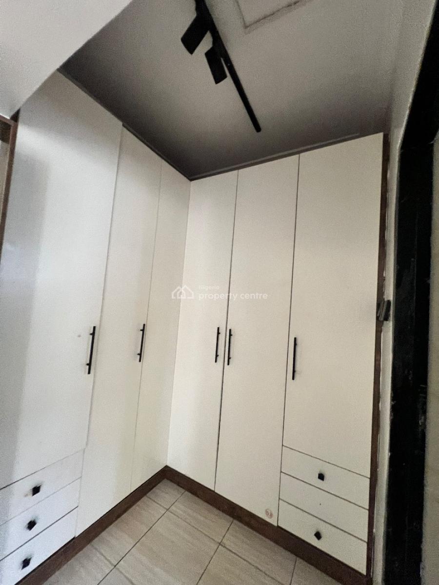 a Magnificent 3bedroom Duplex, Pepperoni Abraham Adesunya Ajah, Lekki Phase 2, Lekki, Lagos, Terraced Duplex for Rent