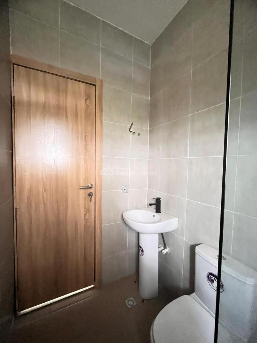 a Lovely 4 Bedroom Terrace, Chevron, Lekki, Lagos, House for Sale