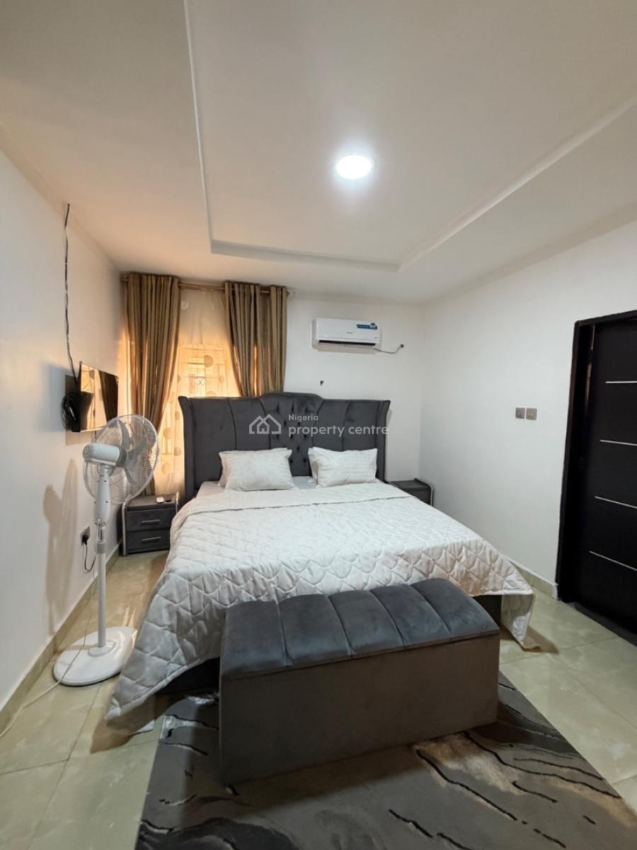 Furnished and Standard 2 Bedroom Apartment, Guzape District, Abuja, Flat / Apartment for Rent