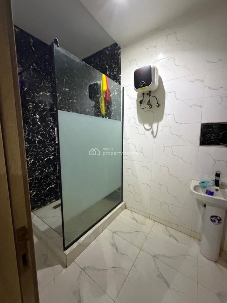 Standard 4 Bedrooms Terraced Duplex with Bq, Guzape District, Abuja, Terraced Duplex for Rent