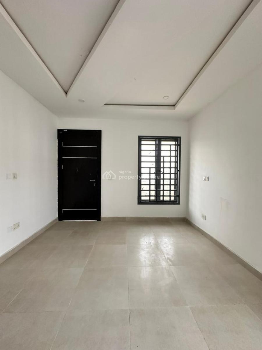 Spaciously Built 4 Bedroom Apartment with Bq and Elevator, Lekki Phase 1, Lekki, Lagos, House for Sale