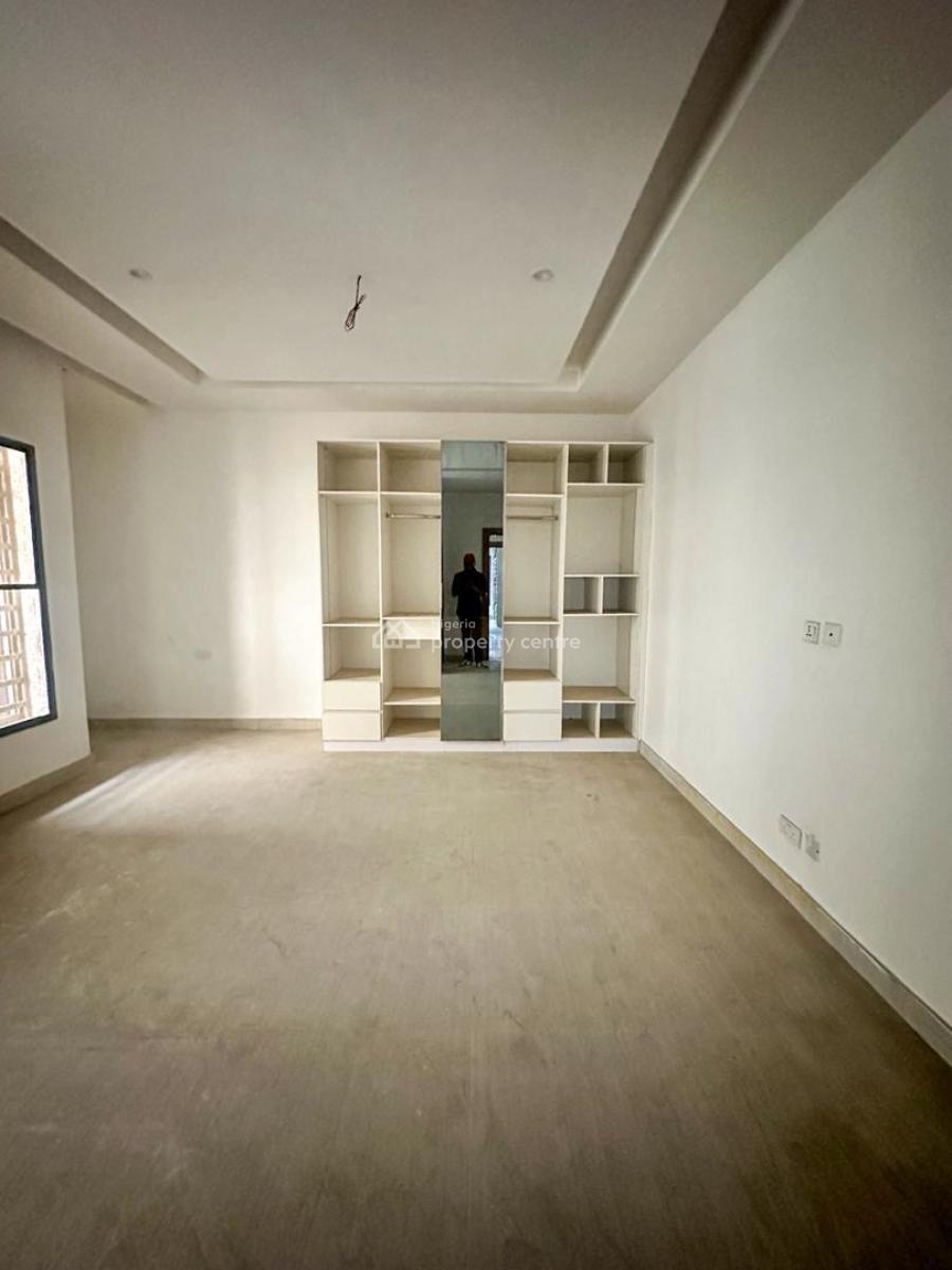 Fully Serviced 2 and 3 Bedroom with Family Lounge and Gym, Lekki Phase 1 Lekki Lagos, Lekki Phase 1, Lekki, Lagos, Flat / Apartment for Rent
