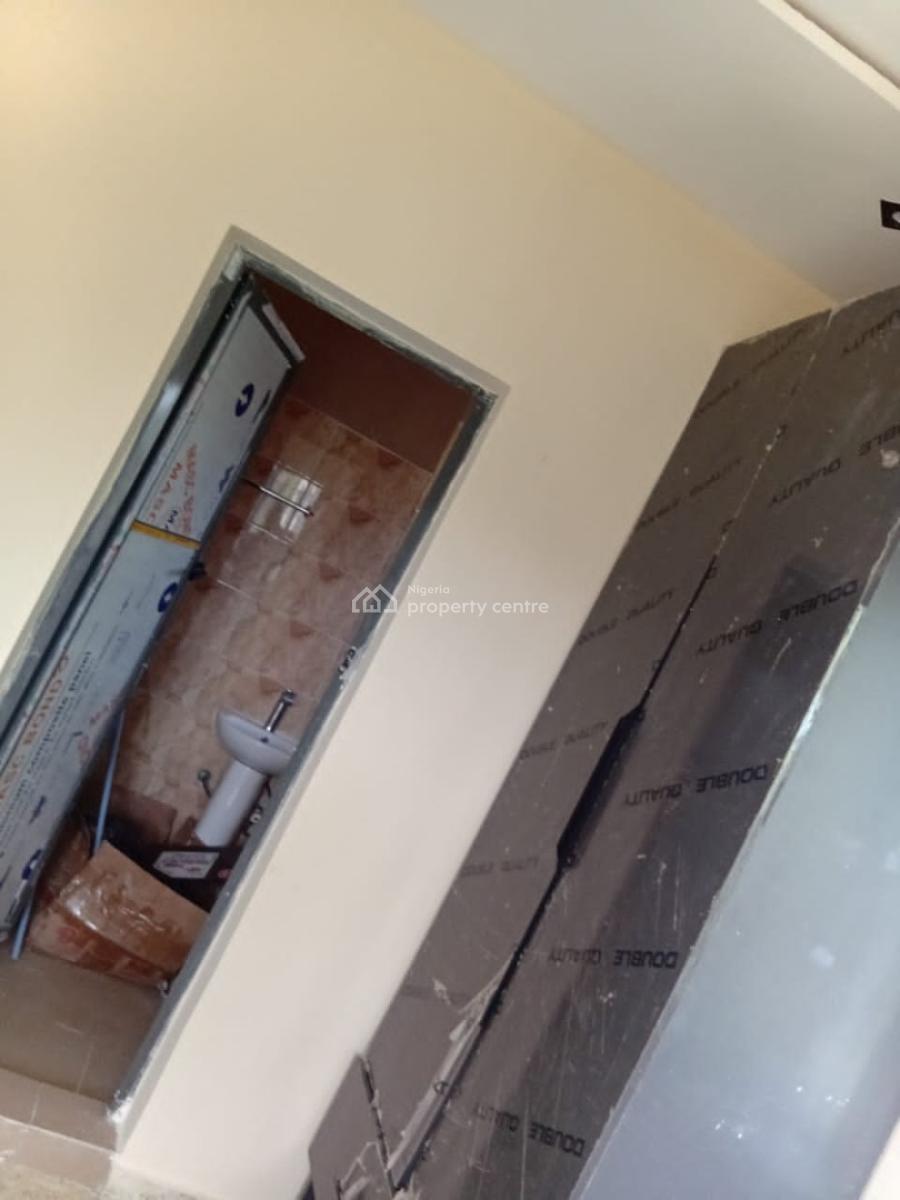 Well Maintained 2bedroom Flat, Alatise, Bogije, Ibeju Lekki, Lagos, Flat / Apartment for Rent