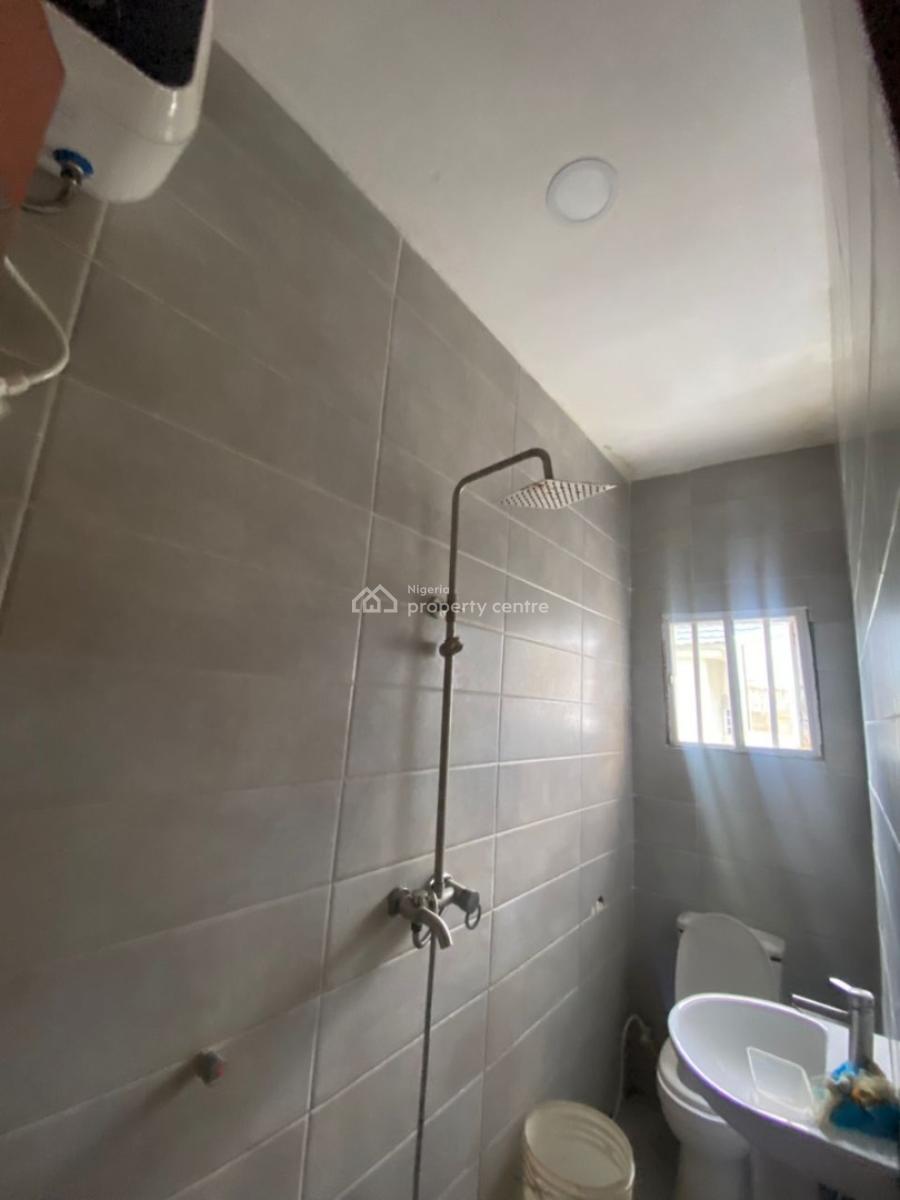 Sharp Spacious 3 Bedroom Flat, Sangotedo, Ajah, Lagos, Flat / Apartment for Rent