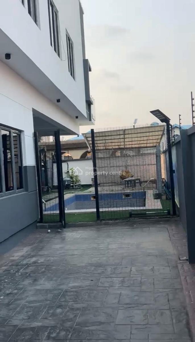4 Bedroom Semi Detached House + Swimming Pool, Osapa, Lekki, Lagos, Semi-detached Duplex for Rent