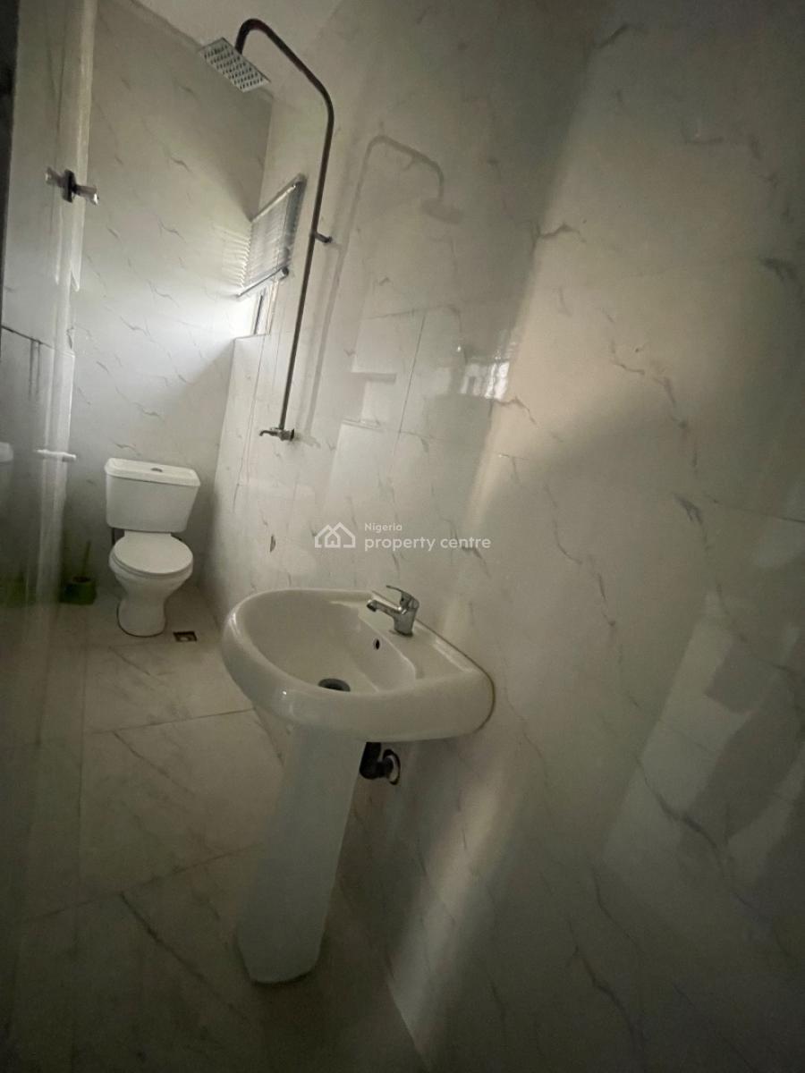 Spacious 2 Bedroom Apartment in a Secured Compound, Sangotedo, Ajah, Lagos, Flat / Apartment for Rent