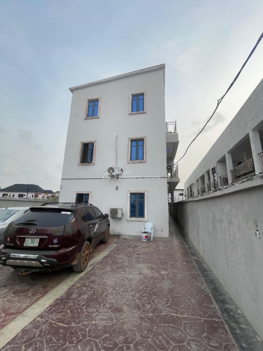 Spacious 2 Bedroom Apartment in a Secured Compound, Sangotedo, Ajah, Lagos, Flat / Apartment for Rent