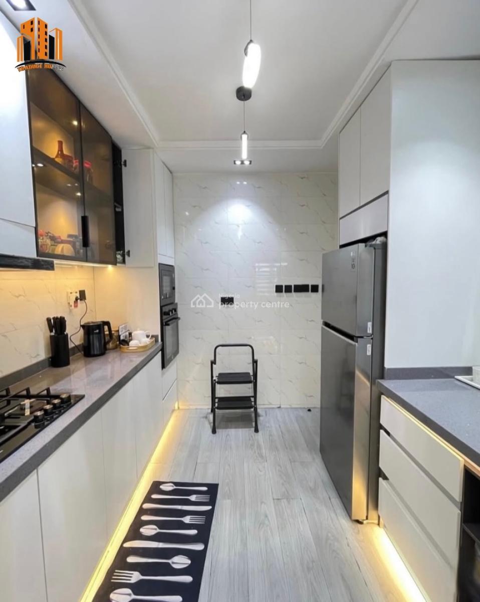 3-bedroom Apartment with Bq, Swimming Pool, Gym and So Much More, Lekki Phase 1, Lekki, Lagos, Flat / Apartment for Sale