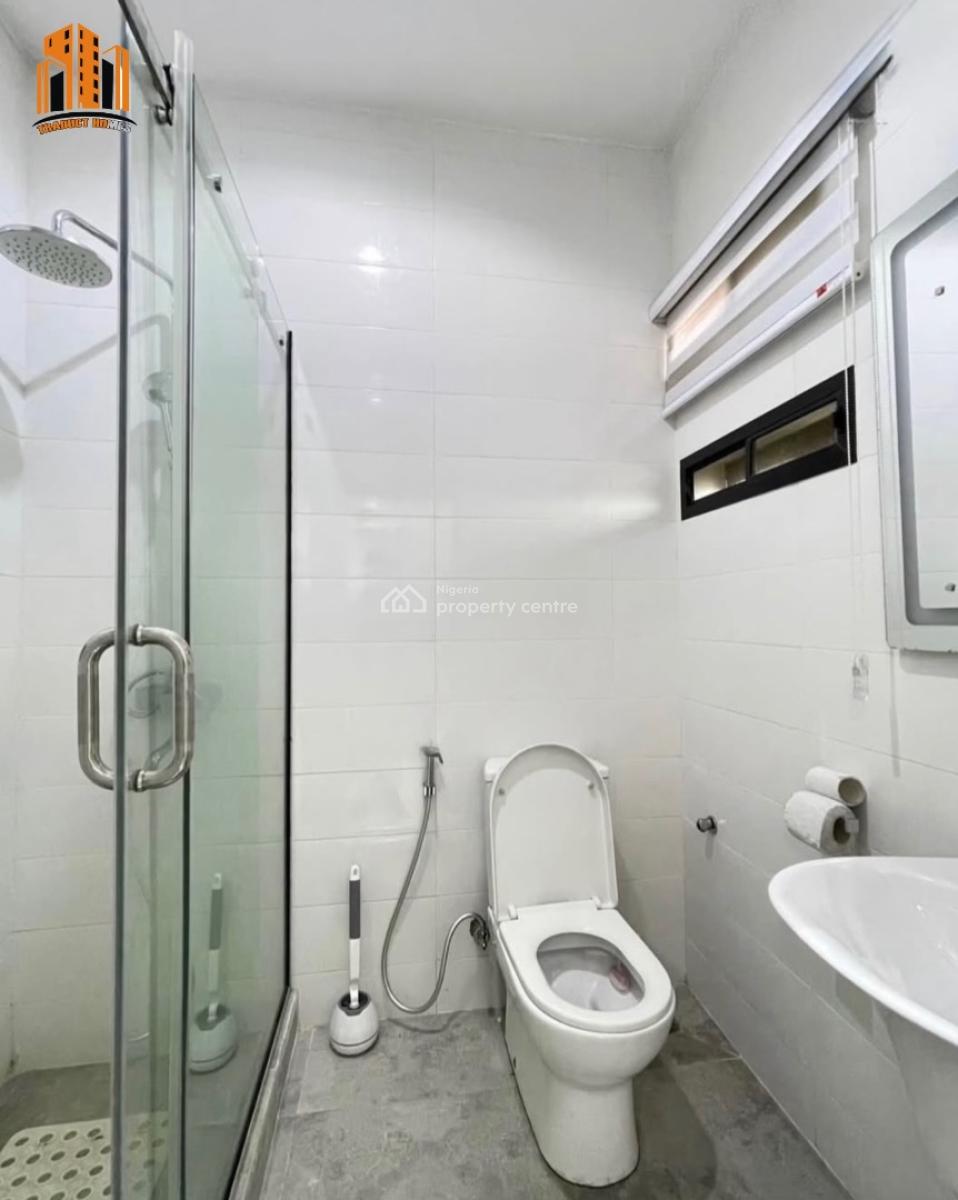 3-bedroom Apartment with Bq, Swimming Pool, Gym and So Much More, Lekki Phase 1, Lekki, Lagos, Flat / Apartment for Sale