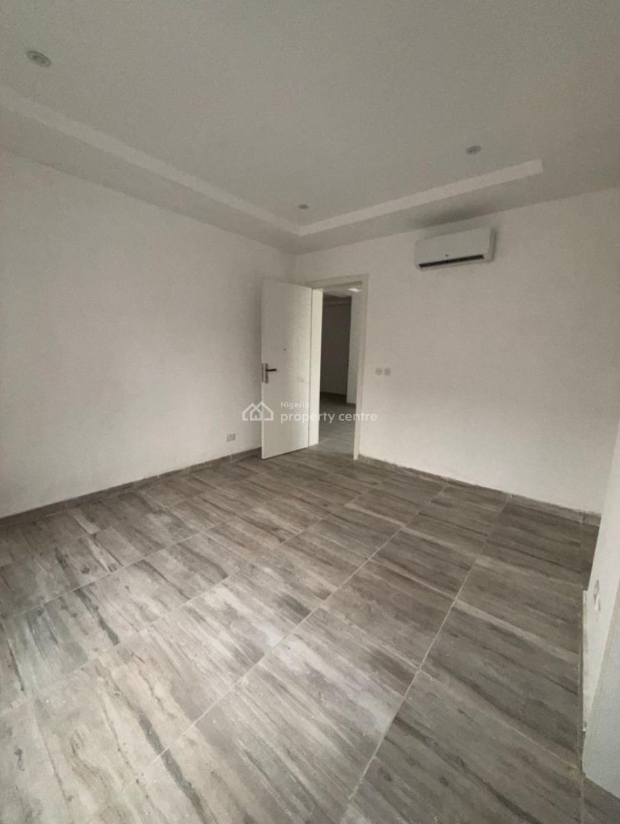 Well Built 2 Bedroom Apartment with En-suite Rooms, Fully Serviced Apartment Located in a Serene Area, Victoria Island (vi), Lagos, Flat / Apartment for Rent