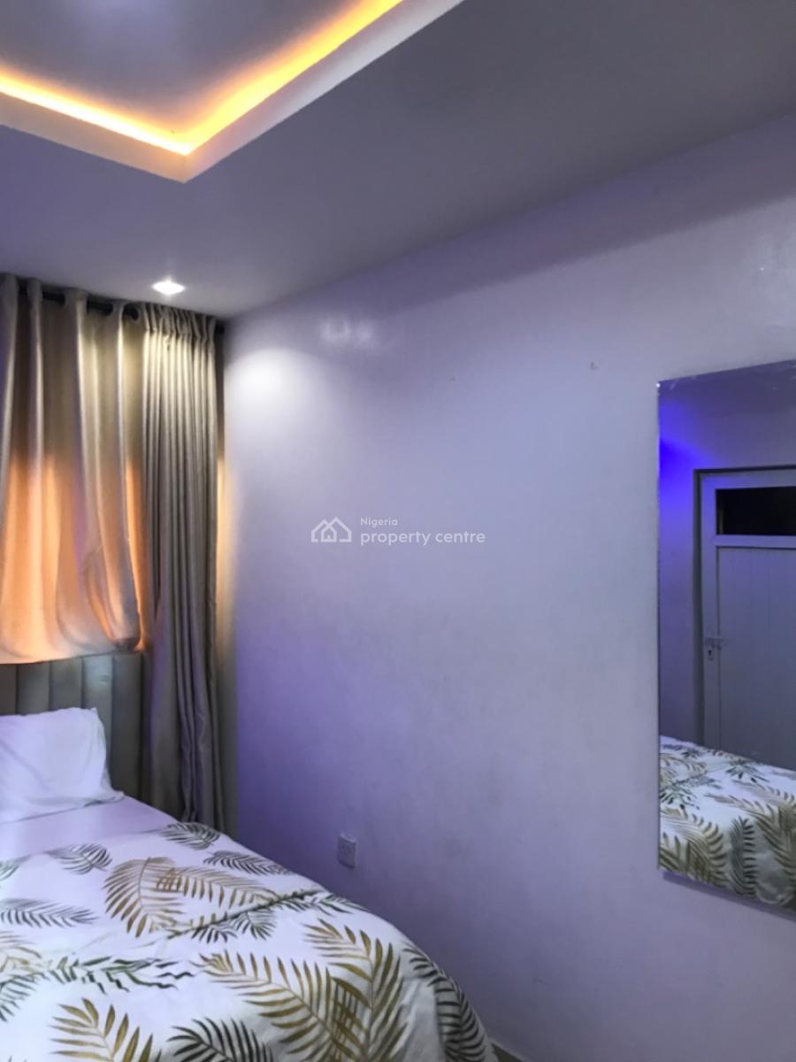 Luxury 2 Bedroom Apartment with Excellent Facility, Ikota, Lekki, Lagos, Flat / Apartment for Rent