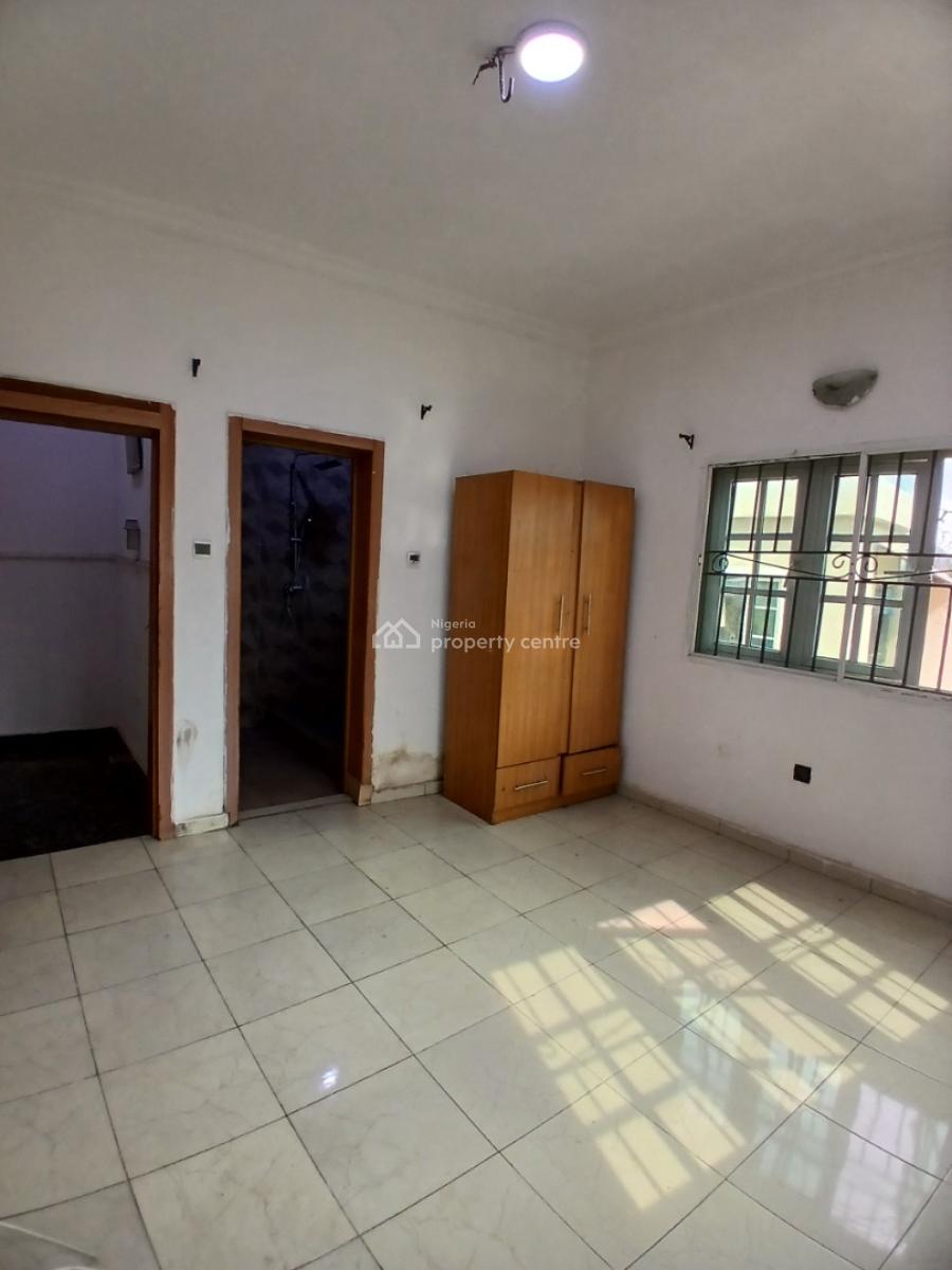 a Standard 2 Bedroom Flat, Abraham Adesanya, Lekki Phase 2, Lekki, Lagos, Flat / Apartment for Rent