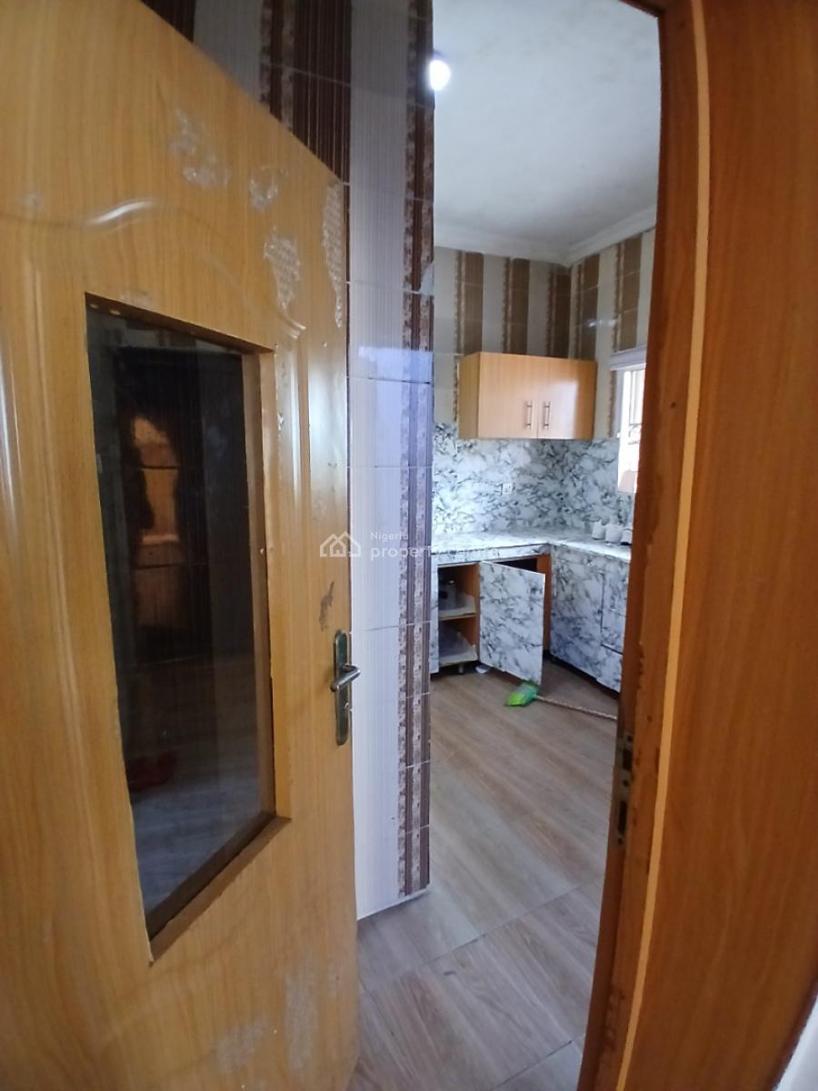 a Standard 2 Bedroom Flat, Abraham Adesanya, Lekki Phase 2, Lekki, Lagos, Flat / Apartment for Rent