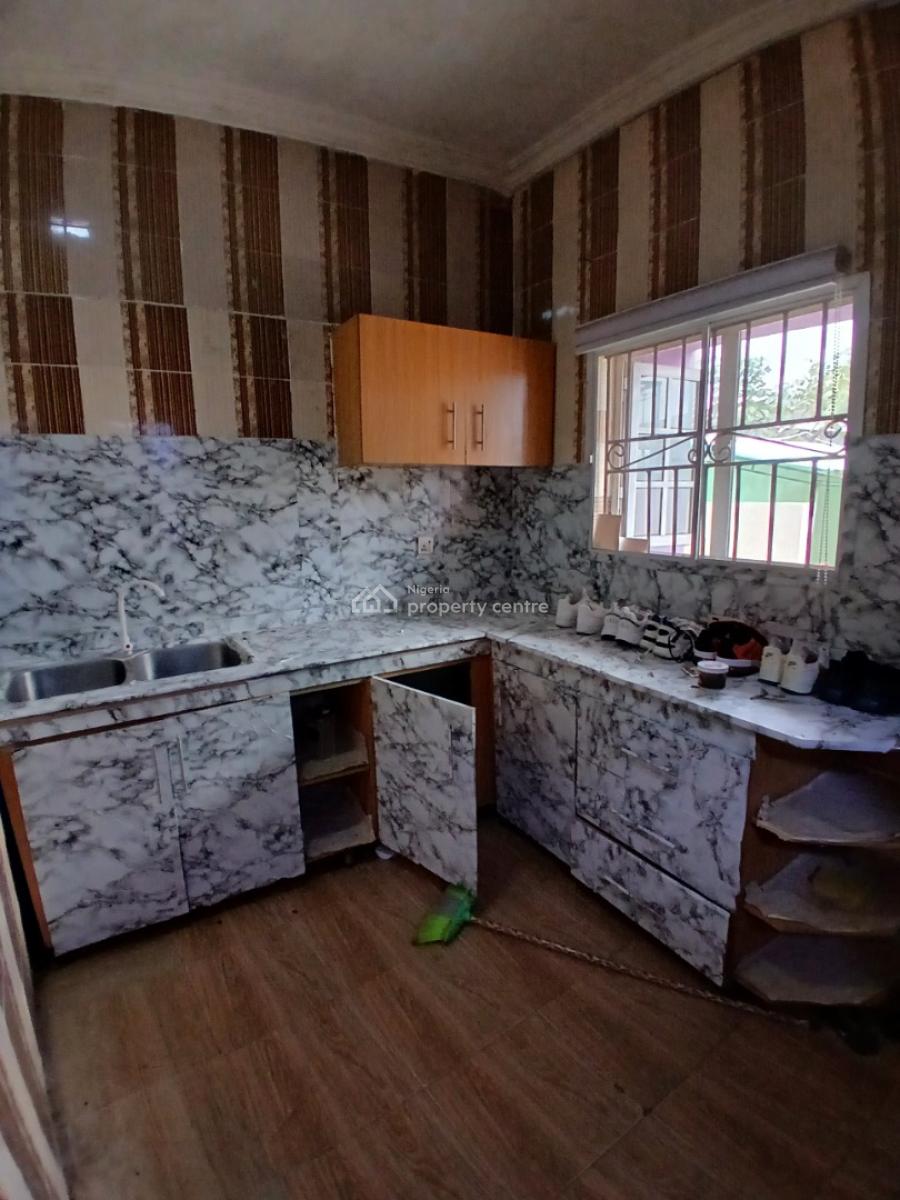 a Standard 2 Bedroom Flat, Abraham Adesanya, Lekki Phase 2, Lekki, Lagos, Flat / Apartment for Rent