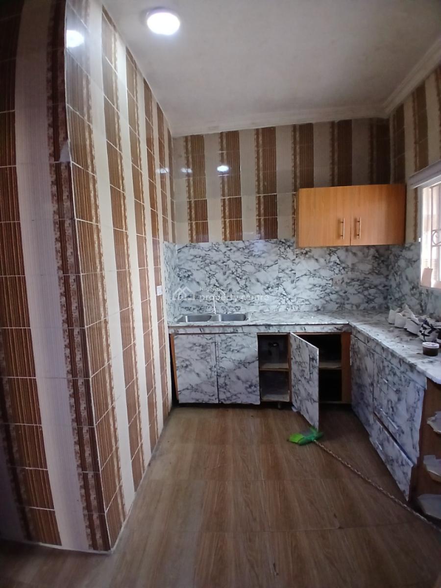 a Standard 2 Bedroom Flat, Abraham Adesanya, Lekki Phase 2, Lekki, Lagos, Flat / Apartment for Rent
