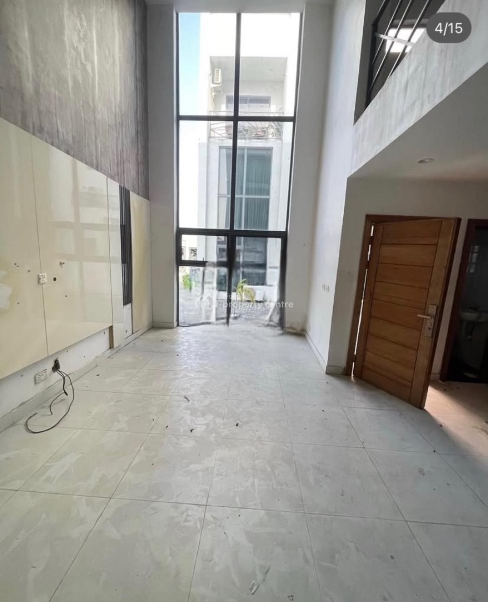 Lovely 2 Bedroom Terraced Duplex with Bq, Lekki Phase 1, Lekki, Lagos, Terraced Duplex for Rent