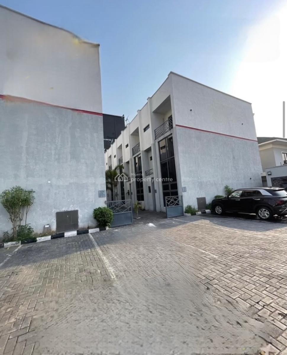 Lovely 2 Bedroom Terraced Duplex with Bq, Lekki Phase 1, Lekki, Lagos, Terraced Duplex for Rent