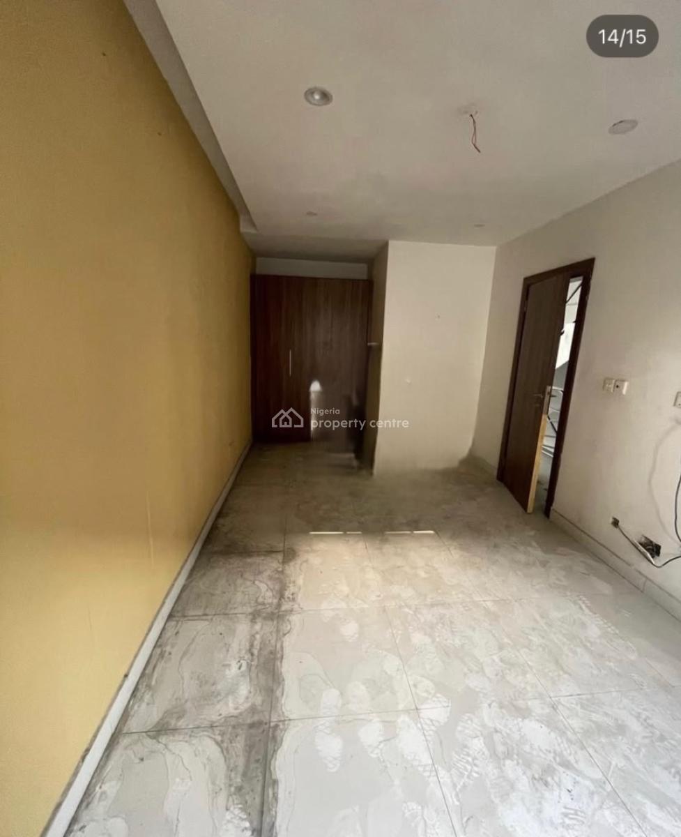 Lovely 2 Bedroom Terraced Duplex with Bq, Lekki Phase 1, Lekki, Lagos, Terraced Duplex for Rent