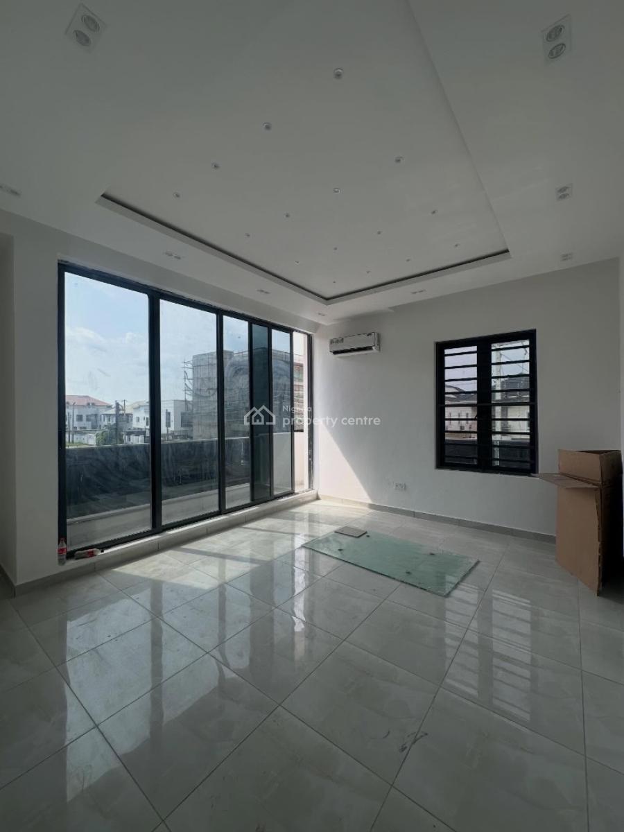 Well Built 3 Bedroom Apartment with Bq, 3 Bedroom Apartment for Rent, Lekki Phase 1, Lekki, Lagos, Flat / Apartment for Rent