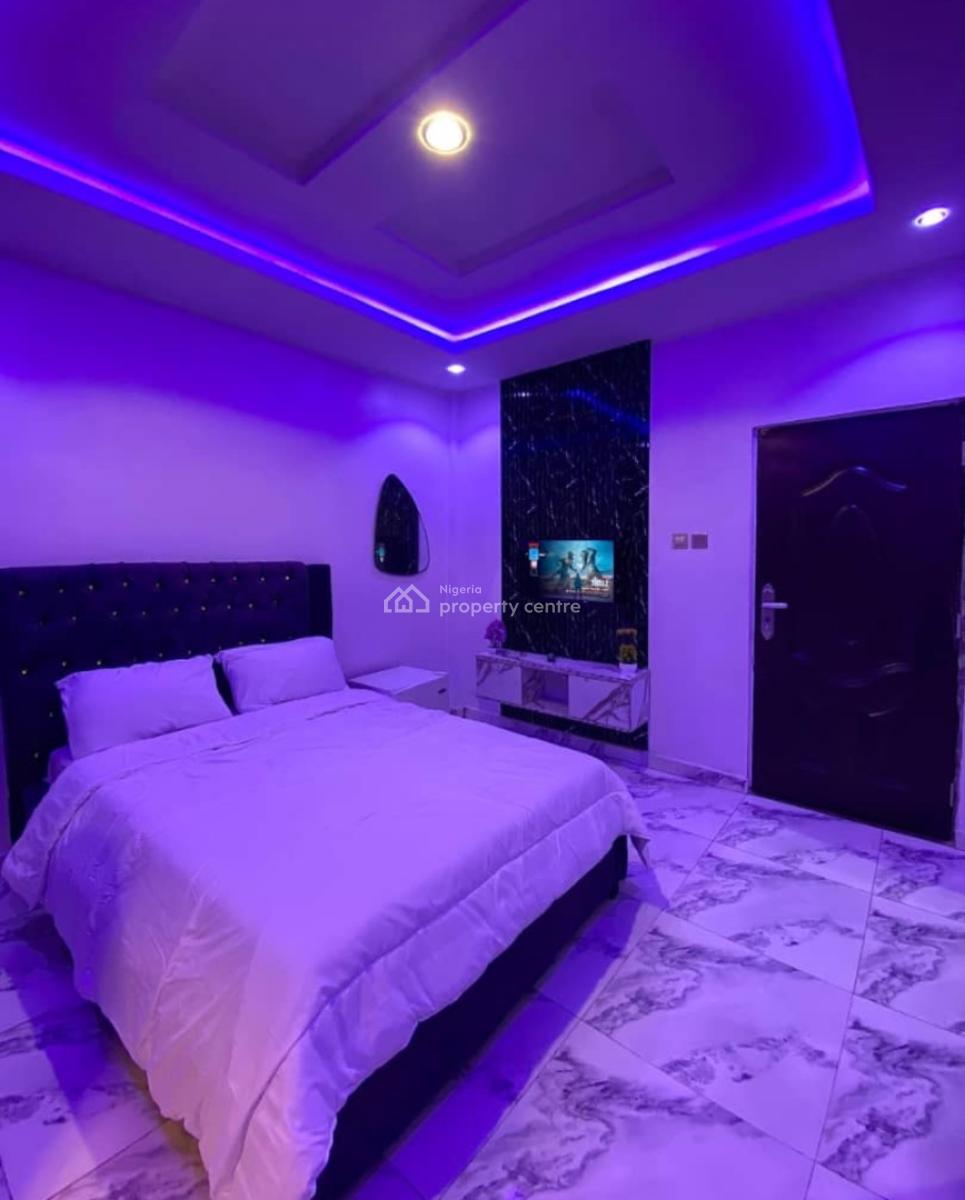 1 Bedroom Apartment, Yaba, Lagos, Flat / Apartment Short Let