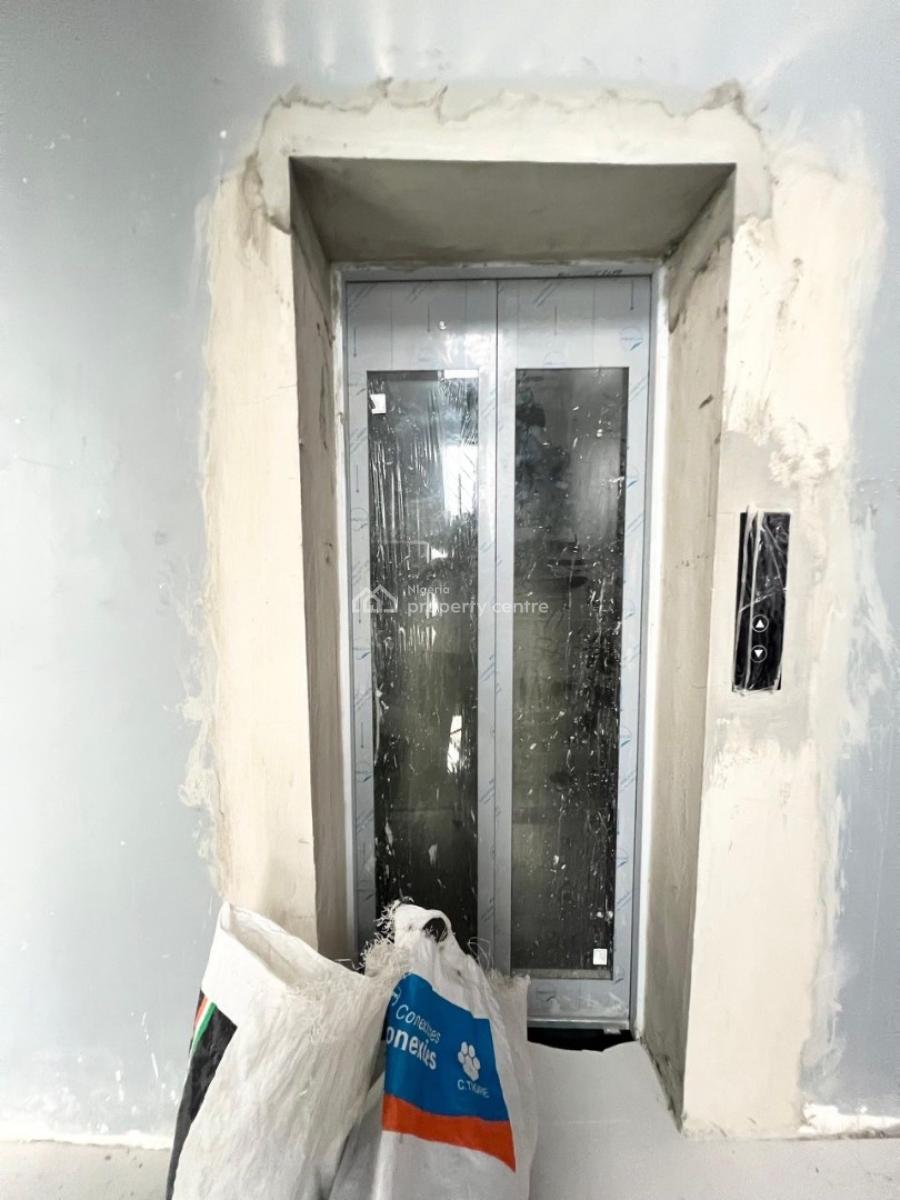 Contemporary 3 Bedroom Apartment, Off Freedom Way, Lekki Phase 1, Lekki, Lagos, Flat / Apartment for Rent