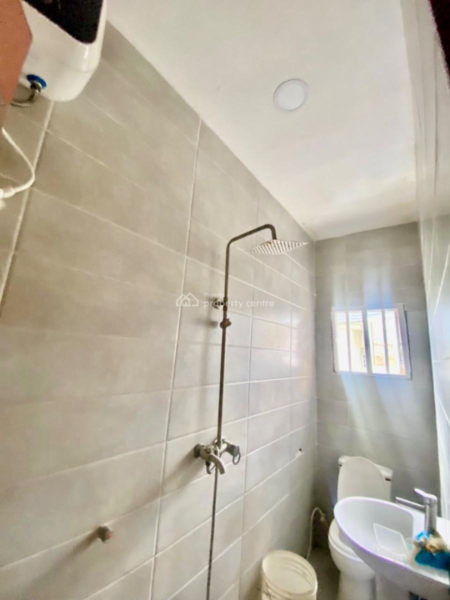 Sharp and Spacious Upstairs, Sangotedo, Ajah, Lagos, Flat / Apartment for Rent