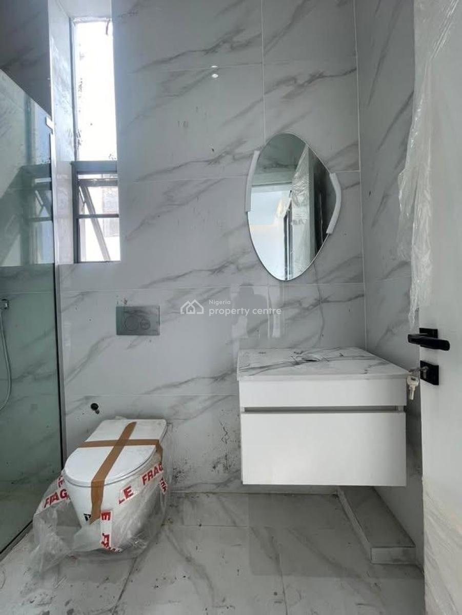 1 & 2 Bedroom Apartment with Rooftop Swimming Pool, Elevator & Gym, Lekki Phase 1, Lekki, Lagos, Flat / Apartment for Sale