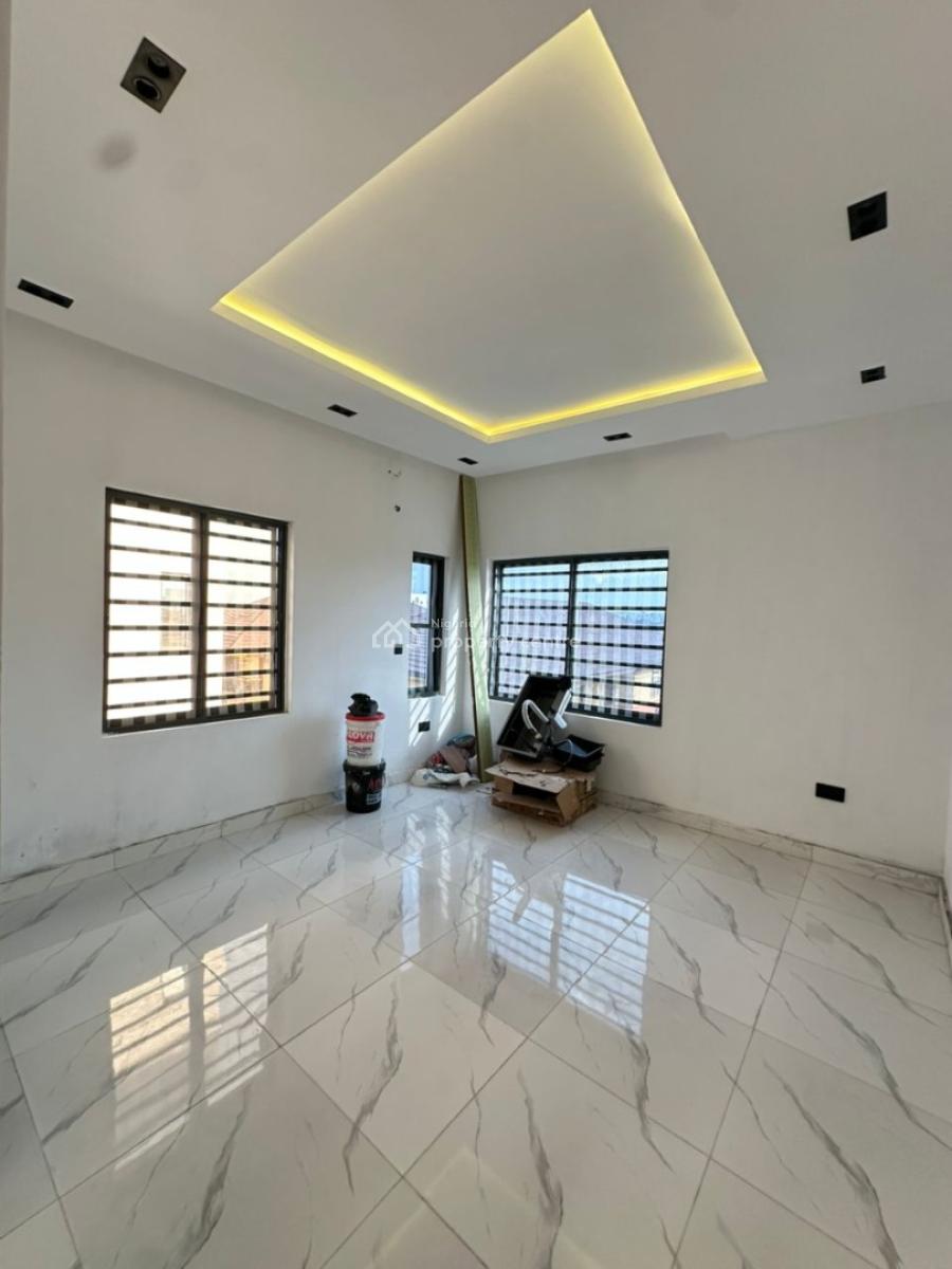 Spacious 2 Bedroom Apartment with Swimming Pool, Elevator, Ilasan, Ikate, Lekki, Lagos, Flat / Apartment for Rent