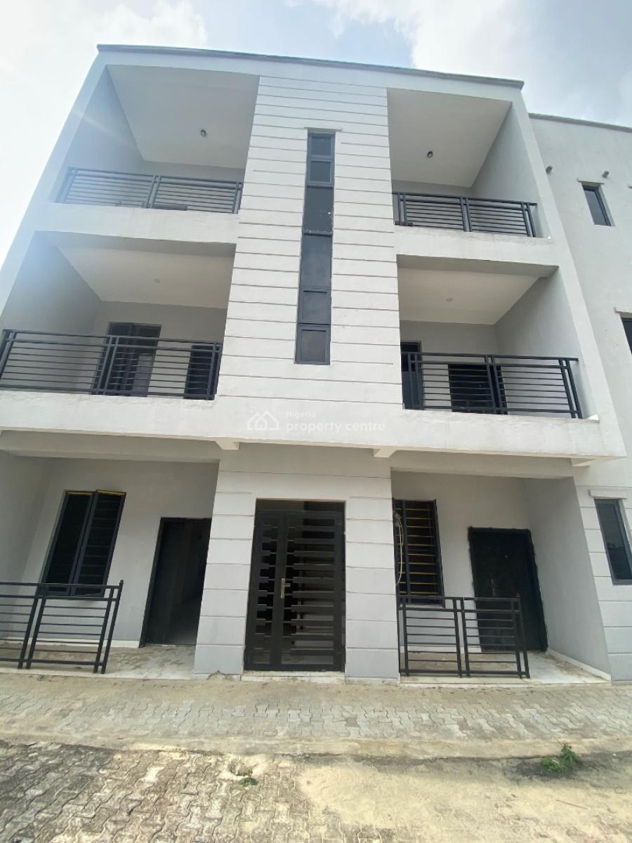 One Bedroom Apartment, Crest Court Close to Skymall Sangotedo, Ajah, Lagos, Flat / Apartment for Rent