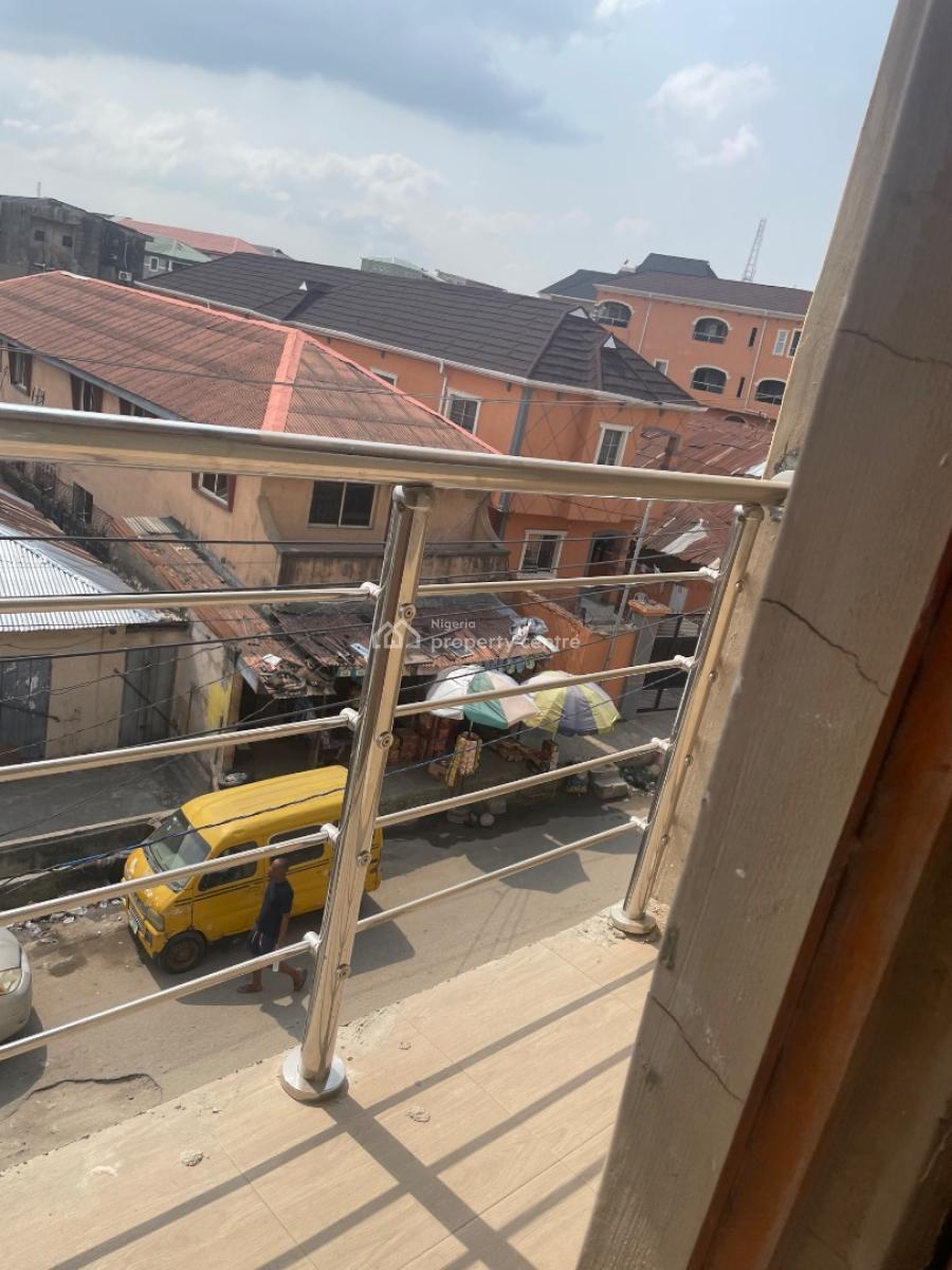 Room Self Contain, Off Pedro Road, Shomolu, Lagos, Self Contain (single Rooms) for Rent