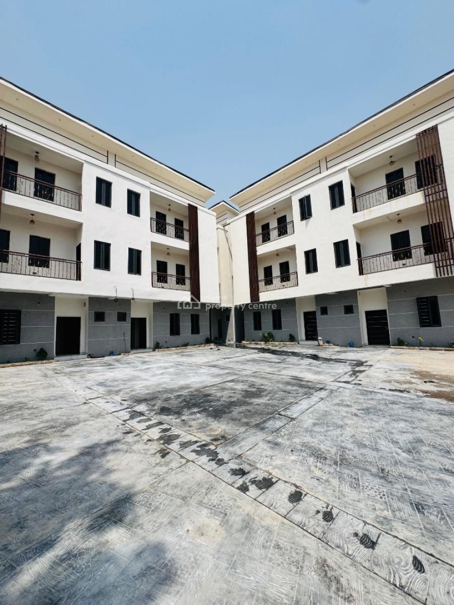 Modern, Elevated, Upscale 4 Bedroom Townhomes with Bq, Off Obafemi Awolowo Way, Utako, Abuja, Terraced Duplex for Sale