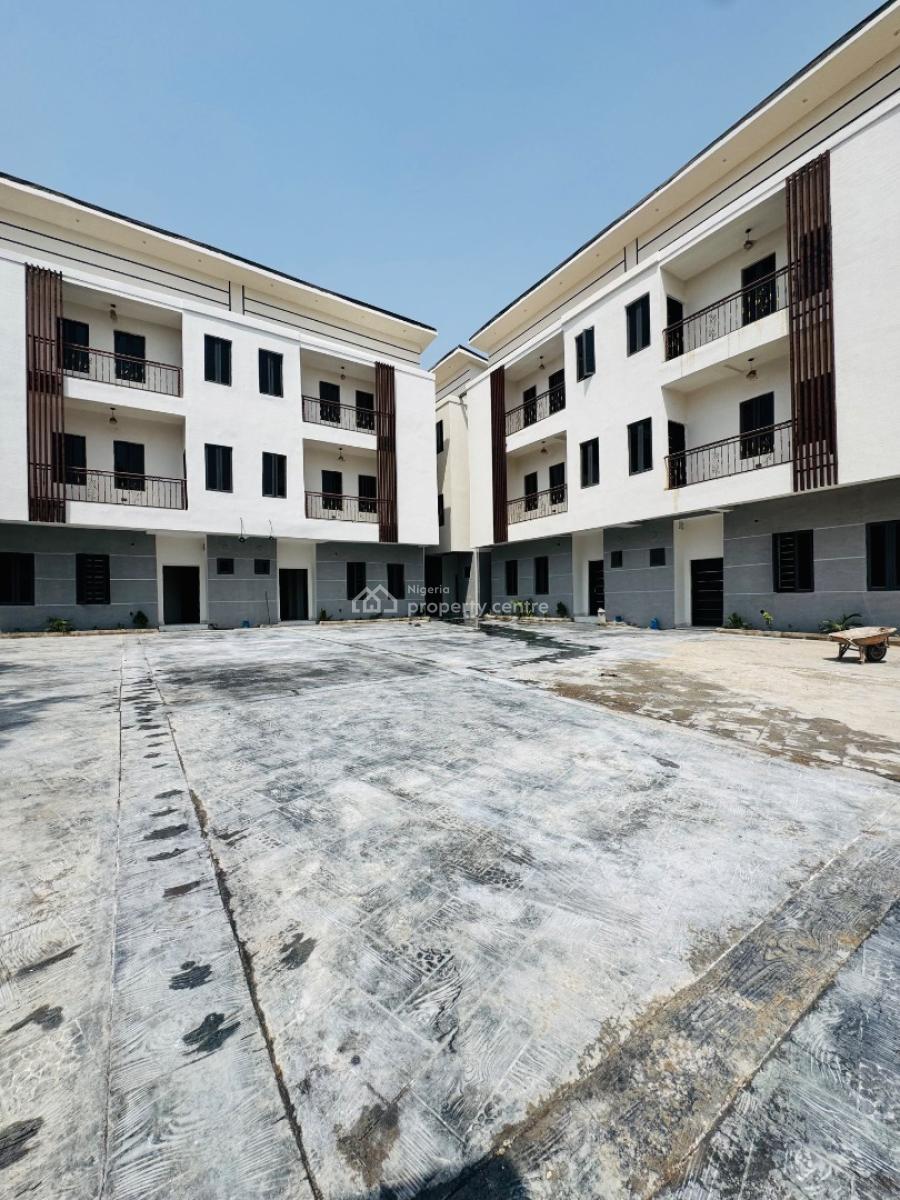 Modern, Elevated, Upscale 4 Bedroom Townhomes with Bq, Off Obafemi Awolowo Way, Utako, Abuja, Terraced Duplex for Sale