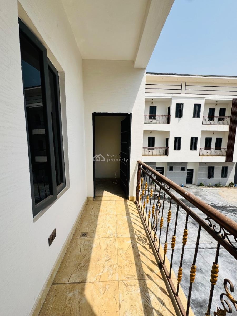 Modern, Elevated, Upscale 4 Bedroom Townhomes with Bq, Off Obafemi Awolowo Way, Utako, Abuja, Terraced Duplex for Sale